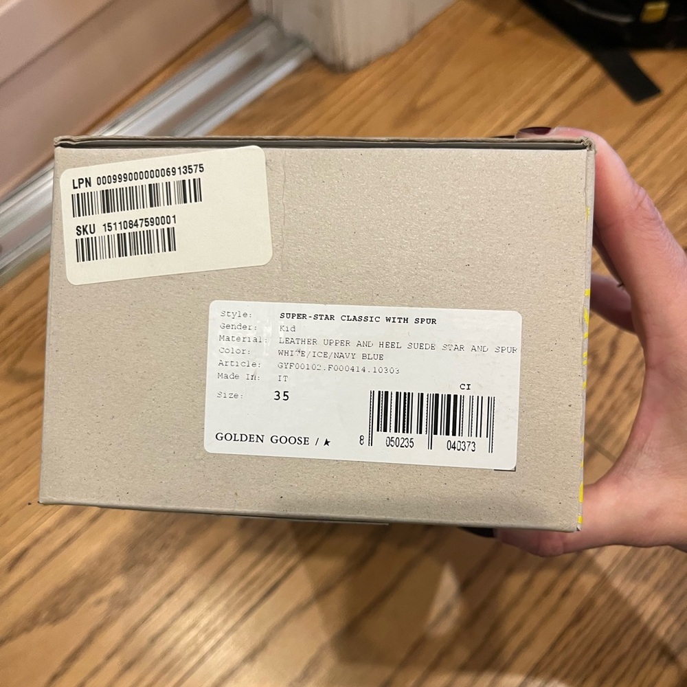 Golden Goose brand new sneakers. Size 35